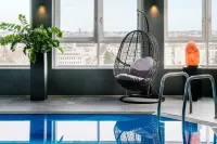 PLAZA Premium Darmstadt - Pool
