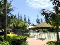 Town Beach Beachcomber Resort Hotel di Port Macquarie