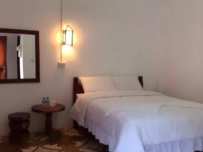Phonemany Guesthouse Hotels in 