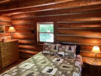 Charming Log Cabin on Beautiful Lake Butterfield Hotels in Emily