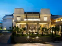 Hotel Tentrem Yogyakarta Các khách sạn gần Museum Anak Kolong Tangga