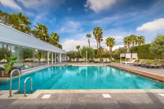 바르셀로 세비야 레나시미엔토