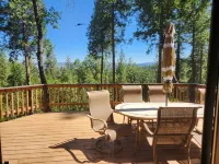 Secluded Woodland Escape with Panoramic Views Hotels in Twain Harte