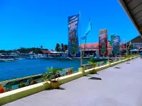 โรงแรมแคนดีซ์ ลูซี