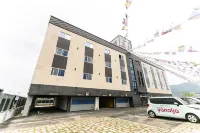 Daegu Dalseong Daol Hotels near Dodong Seowon Confucian Academy