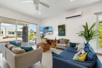 3 min to the Beach Private Pool Villa
