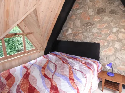 Madrugada Hôtels à : 