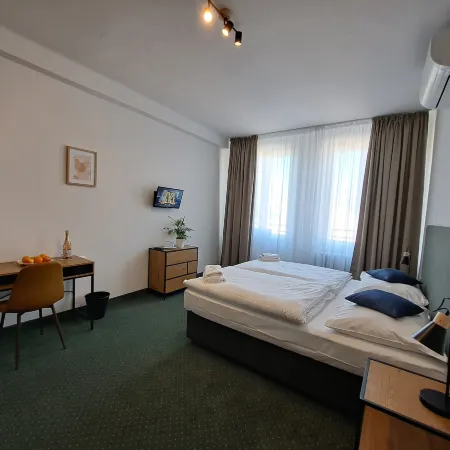 Hotel Legie Отели рядом с достопримечательностью «Государственная пражская Опера»