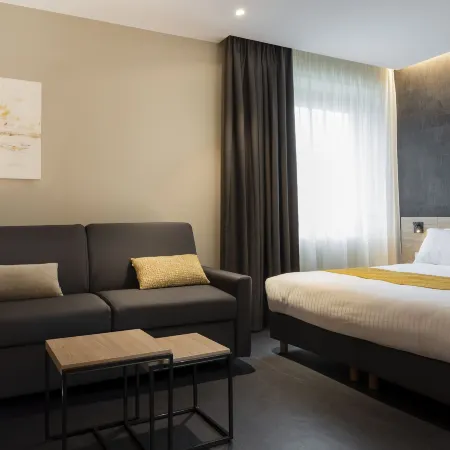 Aparthotel 37 Lodge Courbevoie Paris La Défense