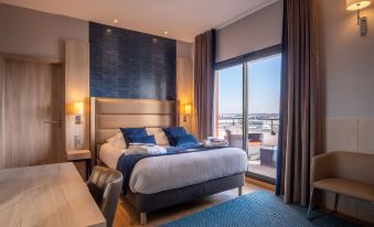 Kyriad Prestige Lyon Est - Saint Priest Eurexpo Hotel and Spa