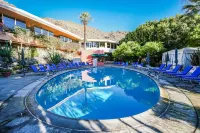 GetAways at Palm Springs Tennis Club Hotels in Palm Springs