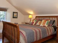 Clyde Hall Bed and Breakfast Hotels in Lanark County