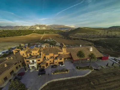 Hotel & Winery Señorío de Nevada Hôtels à : Villamena