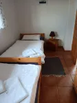 Aalhaus Wustrow apartment to the courtyard 900m to the beach