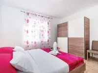 Holiday Home Joanna Hotels in Razanac