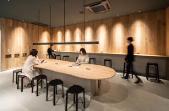 캡슐 플러스 요코하마 사우나 & 캡슐 요코하마 호텔