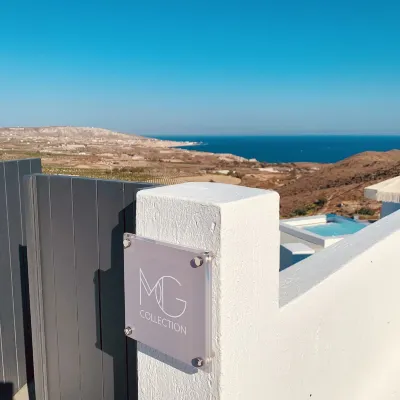 White Curves Santorini Hotels near Red beach