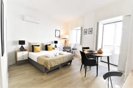 Sophia Studios Отели рядом с достопримечательностью «Baroque Library - University of Coimbra»