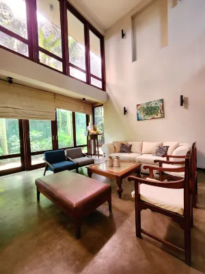 Cozy Luxury Room with Beautiful Views - 2-Sterne