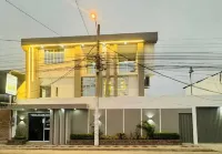 Hostal Las Orquideas 2 Hotels near Eloy Alfaro International Airport