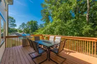 Beautiful & Large Newly Renovated 5 Bedroom House. - Holiday bungalows
