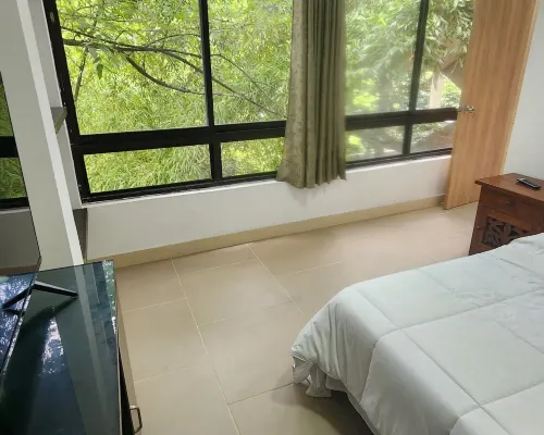 Pilarica Gardens Hotels near Aranjuez Park