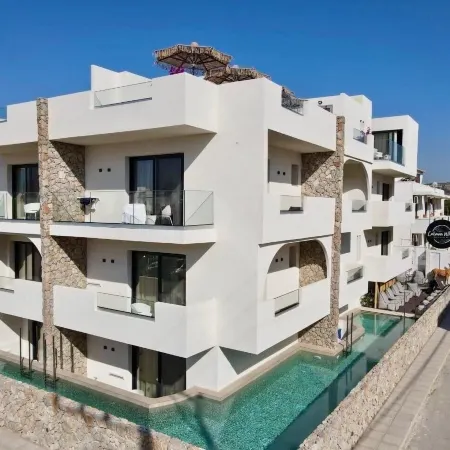 Cabana White Boutique Hotel & Suites