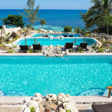 Hermosa Cove Villa Resort & Suites