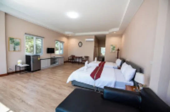 Baansuan Aoukhai Beach Resort