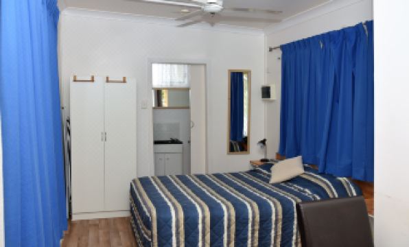 Chinchilla Motel