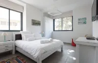 Sunny Luxury Apartments โรงแรมใน