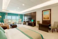 Ramada Hotel & Suites by Wyndham Amwaj Islands Manama Hotel a Block 257