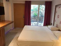 CLE Beach Boutique Hotel