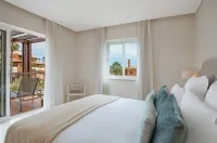 Monte Santo Resort Hotels in Estômbar