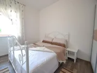 자다르의 홀리데이 홈, 프라이빗 수영장 있음