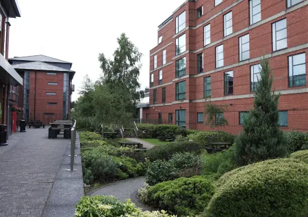 Broad Gauge Apartments Отели рядом с достопримечательностью «Университет Уольверхэмптон»