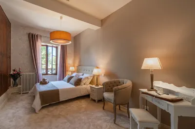 Hôtel Au Coq Dort Spa 보나 호텔