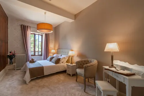 Hôtel Au Coq Dort Spa Hotels in Chaneins
