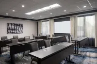 Fairfield Inn & Suites Cleveland Tiedeman Road