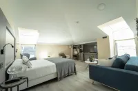 Hotel Lux Melide - Bintang 3