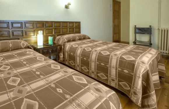 法雷阿瓦爾酒店