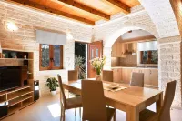 Peacefull Stone-Built Villa