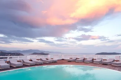 Oniro Skiathos فنادق في Achladies