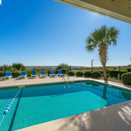 Ocean Pier Beach-View Condos
