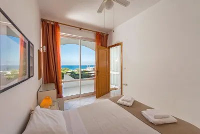 Rouladina Apt 3 in Stalos