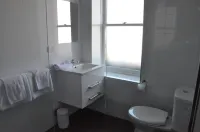 Queens Head Hotel Hotel a North Hobart