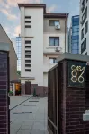 Casa 86 Hotels near Magazinul Universal Dragonul Roșu