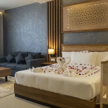 The Plaza Hotel & Resort