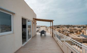 The Willows Luxury Penthouse