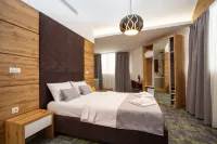Hotel Grand Hotels near Srpska Pravoslavna Crkva